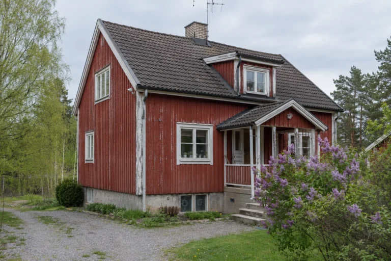 FASAD | FÖRE || Huset före fasadrenoveringen